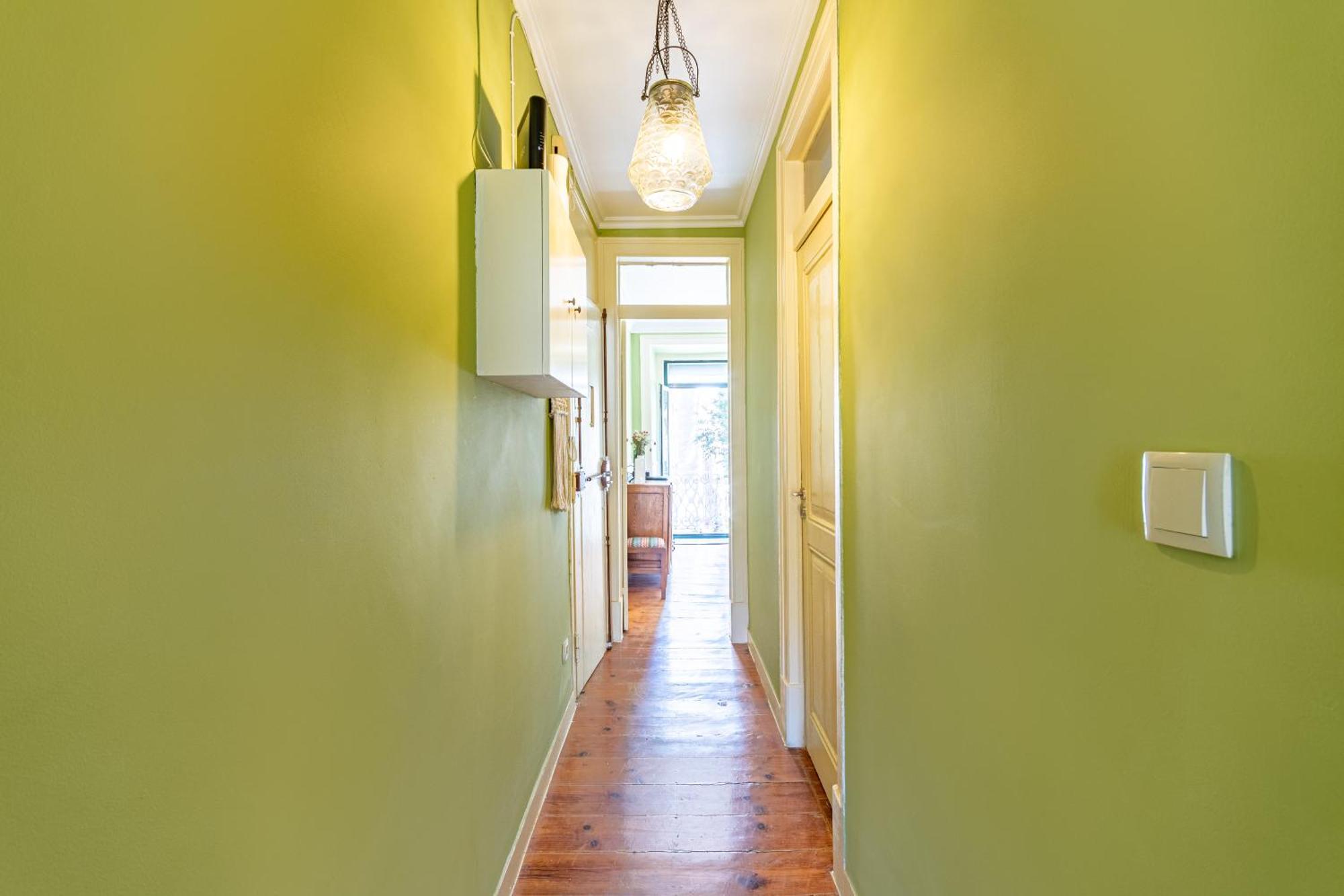 In The Typical Neighborhood- Graca Apartment Lissabon